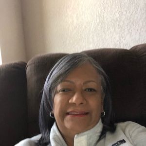 Meet your Posher, Lynette